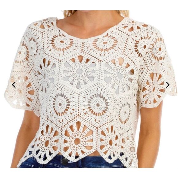 Rebellion white crochet cropped top size small - Picture 1 of 9